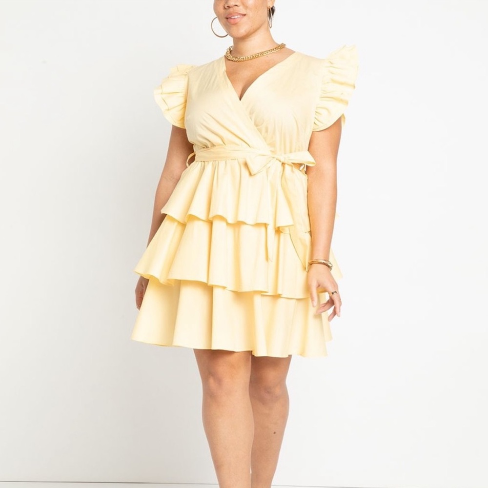 Eloquii Pale Yellow Ruffle Surplice Faux Wrap Dress Size 20 R